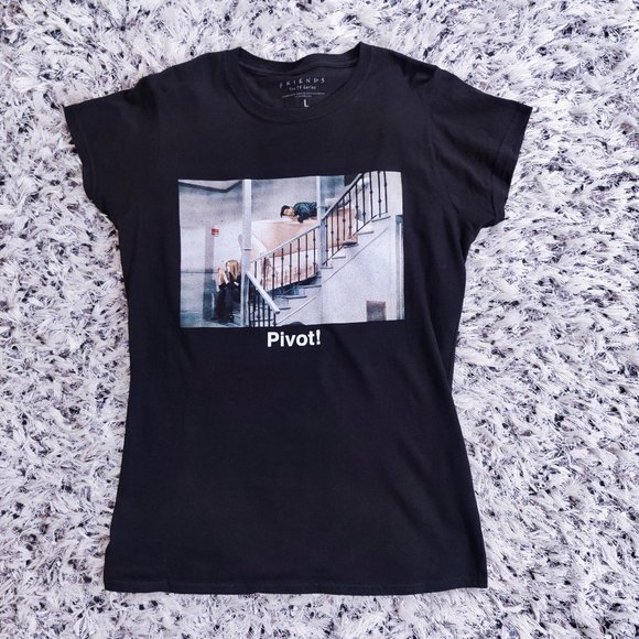 Friends Pivot T-Shirt Black - Picture 1 of 4